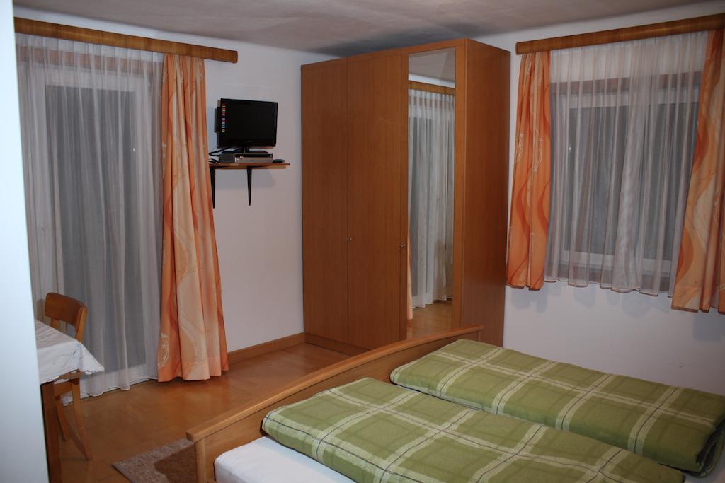 Ferienwohnung Haus Familie Steiner Matrei in Osttirol Exterior foto